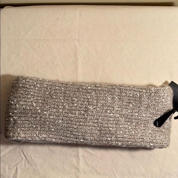 NWT DKNY grey winter fleece lined headband - Picture 4 of 5